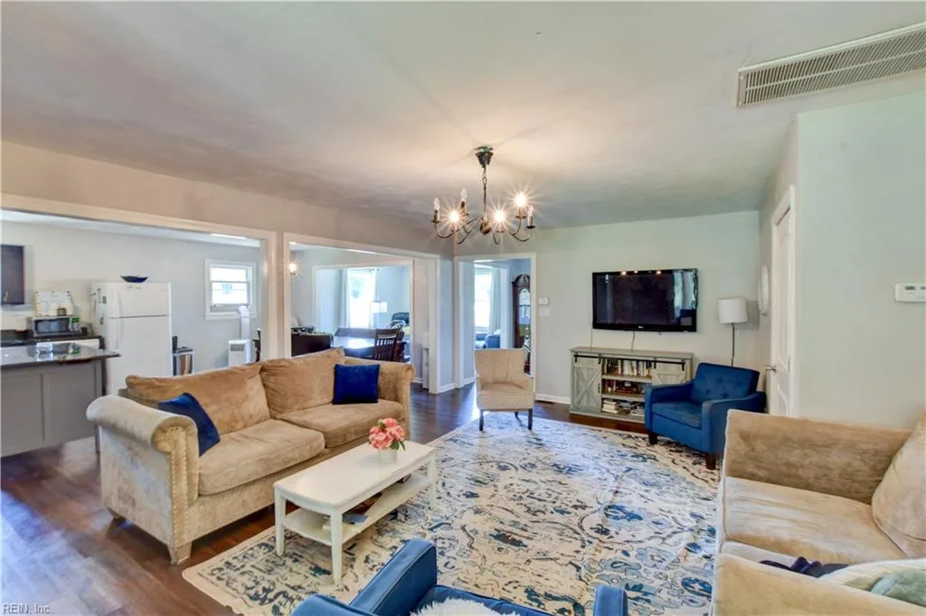 5744 Godwin BLVD, SUFFOLK VA 23432 - Photo 5