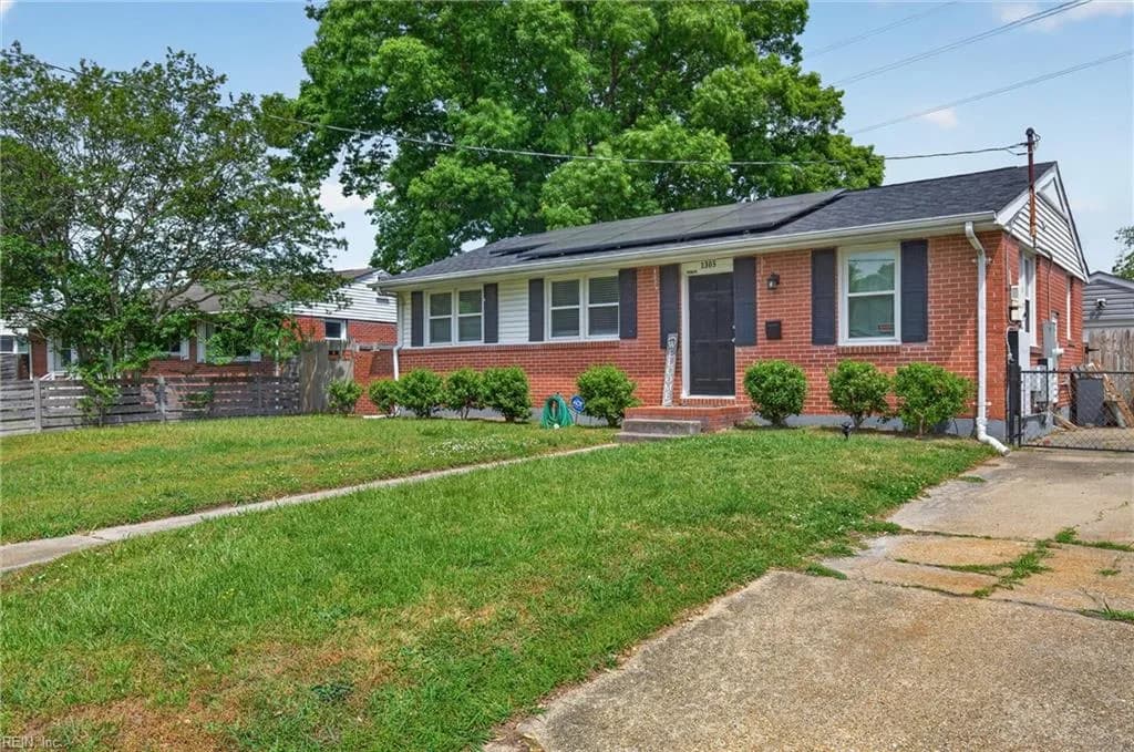 1305 Yeadon RD, CHESAPEAKE VA 23324 - Photo 3