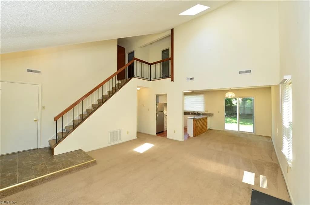 1548 Beachview DR, VIRGINIABEACH VA 23464 - Photo 5