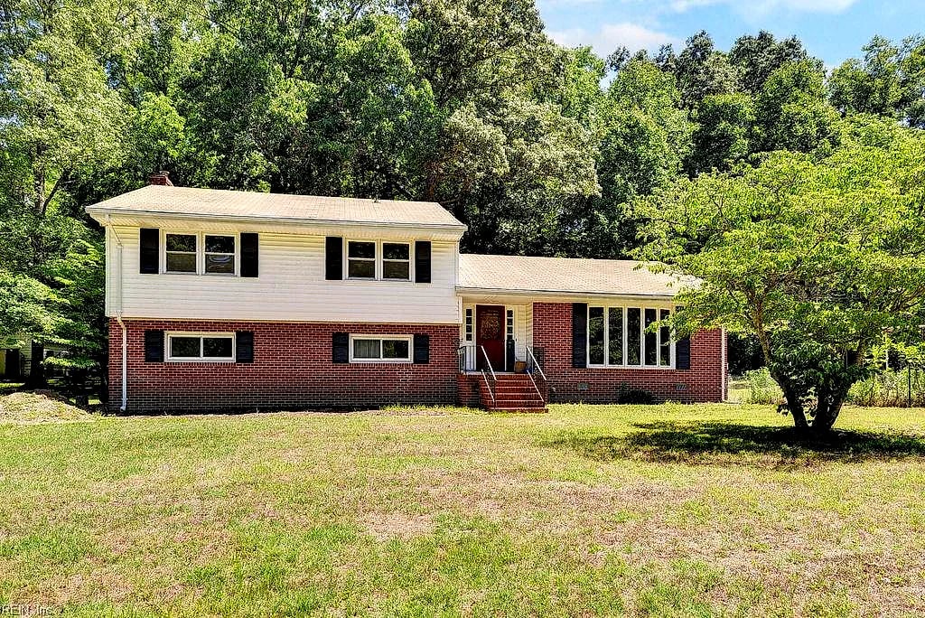 9220 Minnetree Hill RD, Providence Forge — 3 bed Residential, 2,680 sqft