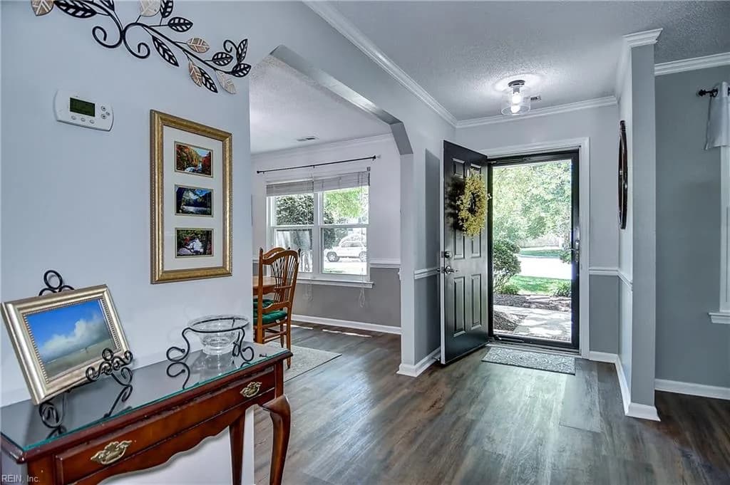 608 Woodcott DR, CHESAPEAKE VA 23322 - Photo 4