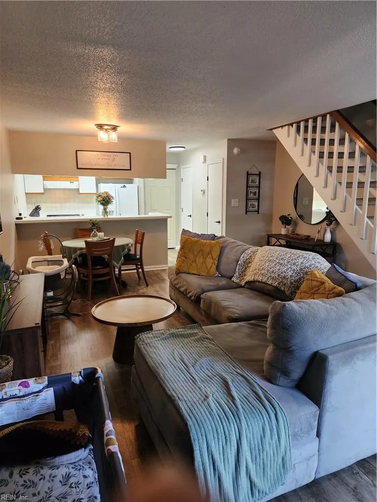401 Henley CT #K, CHESAPEAKE VA 23320 - Photo 3