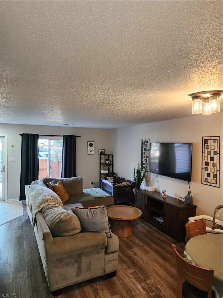 401 Henley CT #K, CHESAPEAKE VA 23320 - Photo 4