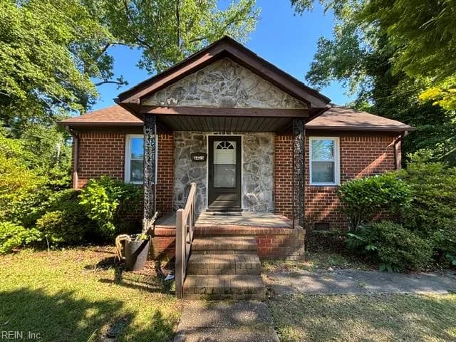 6425 Horton CIR, NORFOLK VA 23513 - Main photo