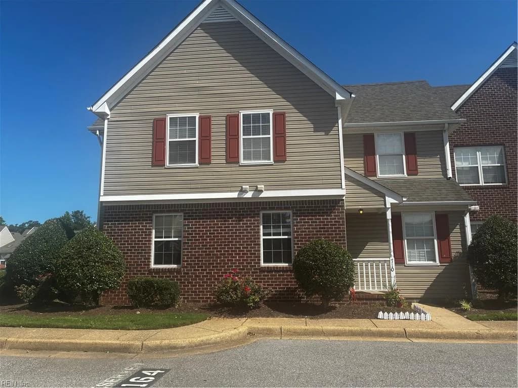 710 Willow Green CT, CHESAPEAKE VA 23320 - Photo 2
