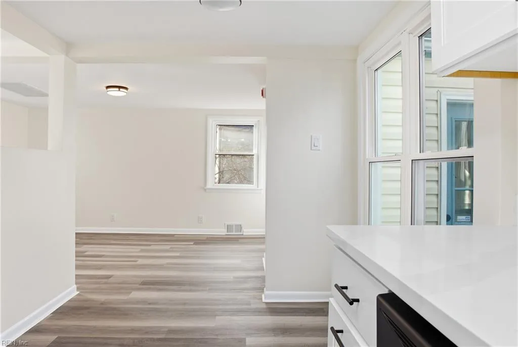 2 Park Manor RD, PORTSMOUTH VA 23701 - Photo 5