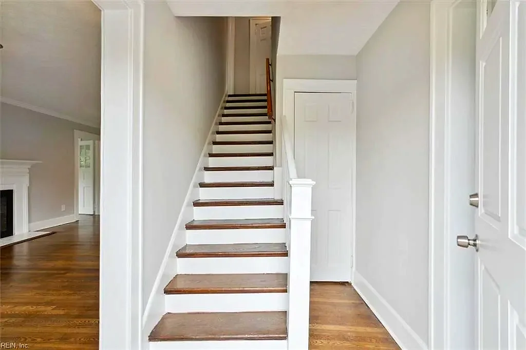 101 Pulaski ST, YORKTOWN VA 23690 - Photo 5