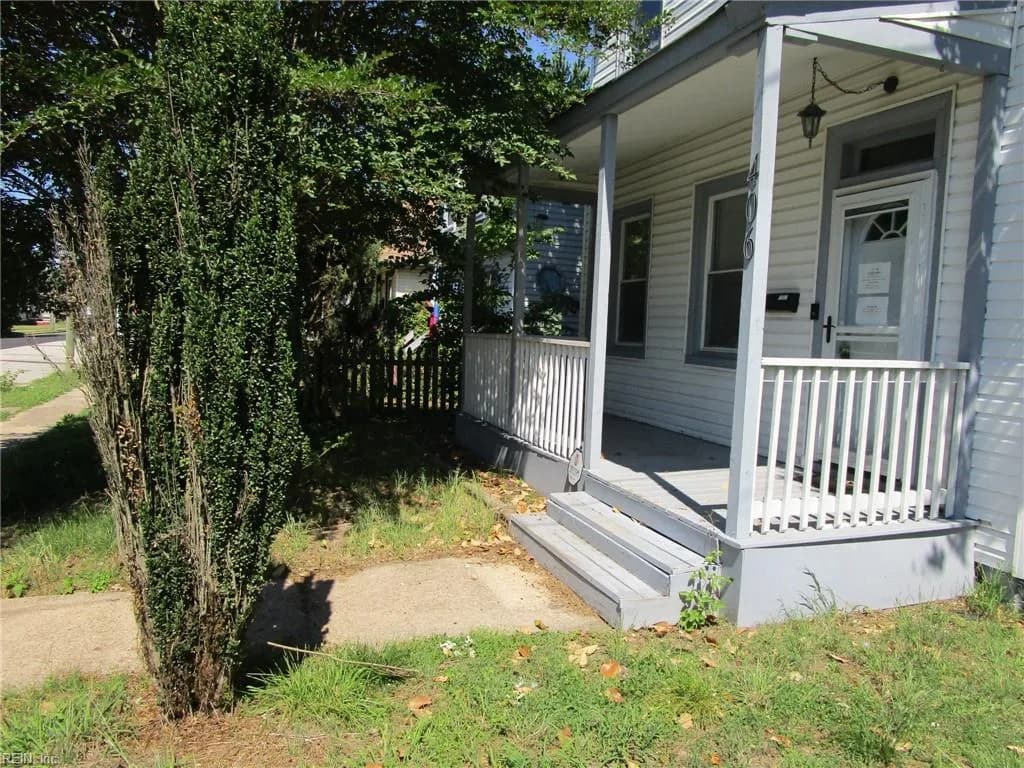 406 Lee ST, HAMPTON VA 23669 - Photo 3