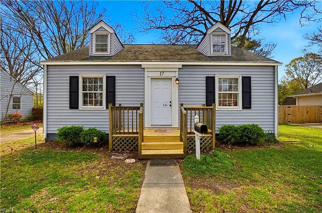 17 Green Oaks RD, NEWPORT NEWS VA 23601 - Main photo