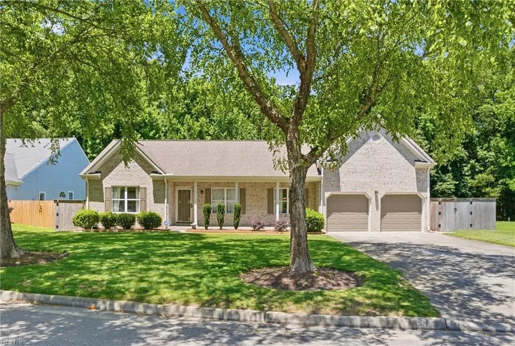 2928 Mimosa CT, Virginia Beach — 4 bed Residential, 2,324 sqft