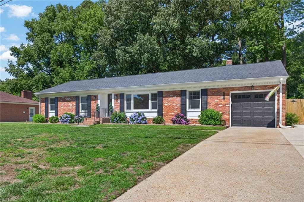 2828 Meadow DR, CHESAPEAKE VA 23321 - Photo 3