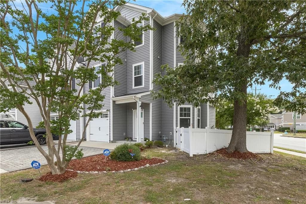 152 S Gum AVE, VIRGINIABEACH VA 23452 - Photo 4