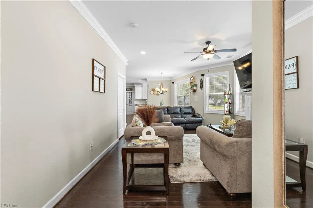 152 S Gum AVE, VIRGINIABEACH VA 23452 - Photo 5