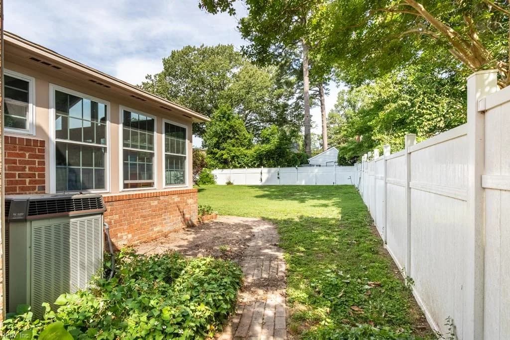 87 Waterview DR, NEWPORTNEWS VA 23608 - Photo 5