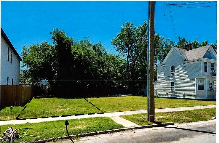 1038 23rd ST, NEWPORT NEWS VA 23607