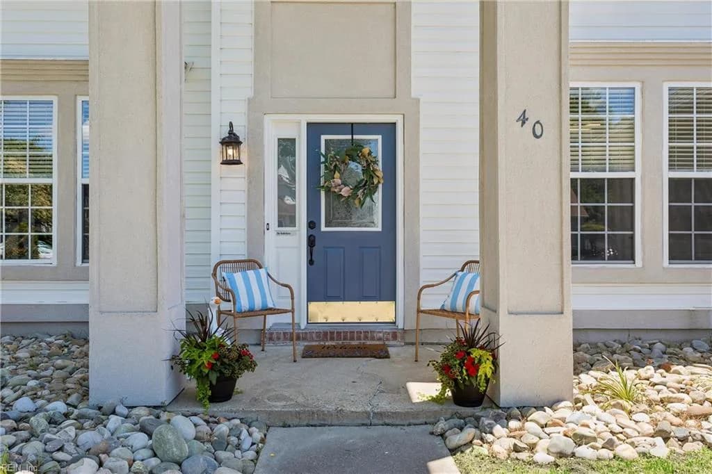 40 Sherry Dell DR, HAMPTON VA 23666 - Photo 5