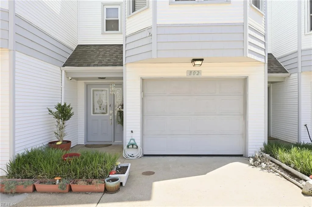 802 Baltic WALK, VIRGINIABEACH VA 23451 - Photo 5