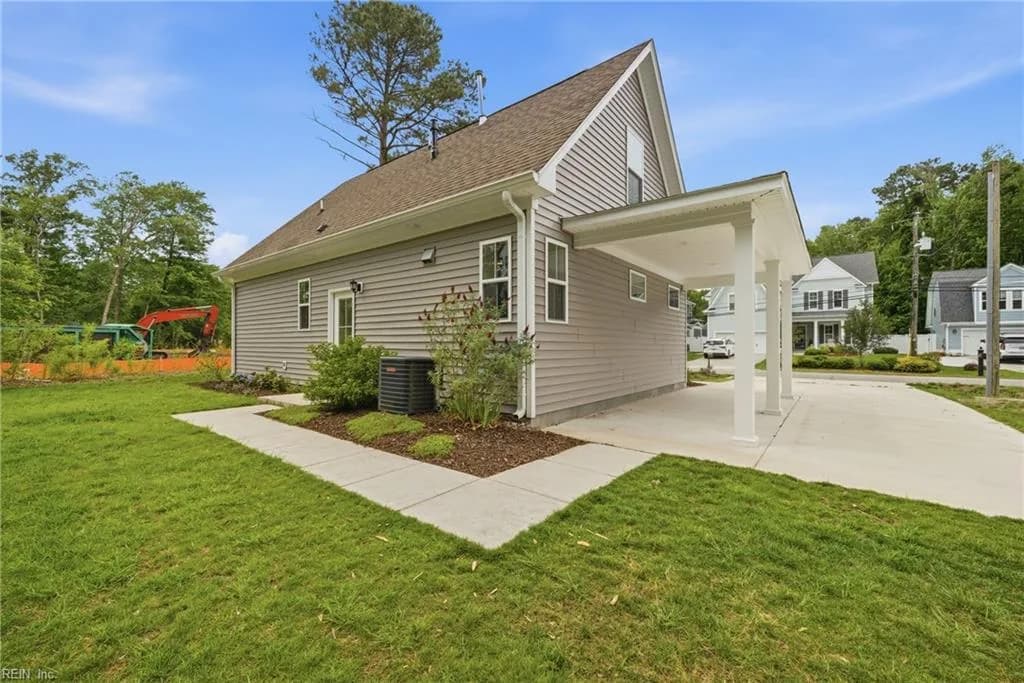 2053 Burson DR, CHESAPEAKE VA 23323 - Photo 4