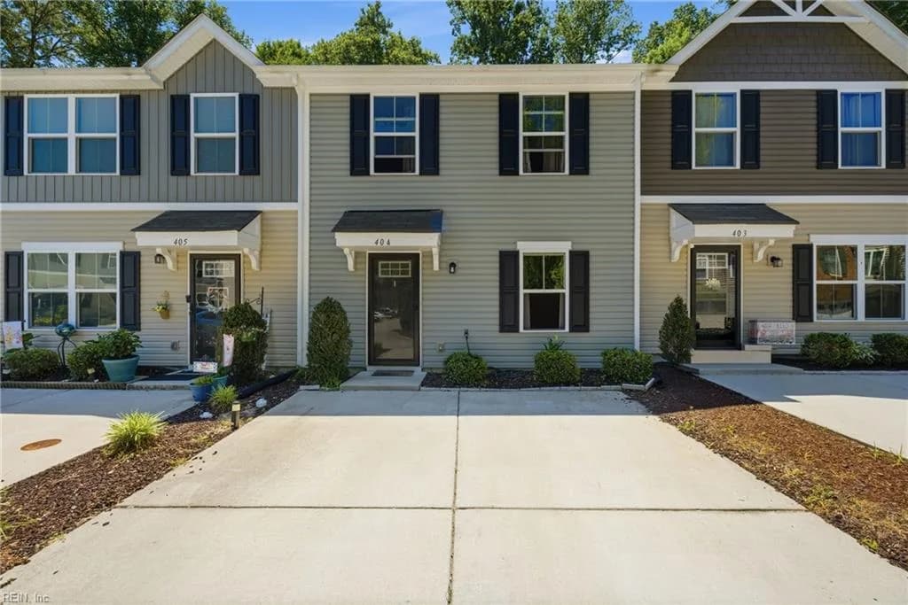 404 Lakeview CV, SMITHFIELD VA 23430 - Photo 4