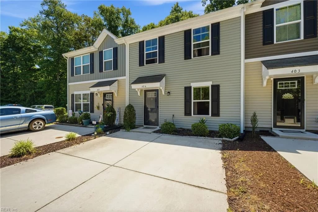 404 Lakeview CV, SMITHFIELD VA 23430 - Photo 5