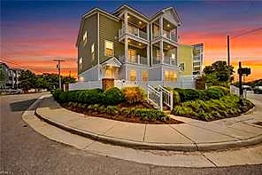 2200 Roanoke AVE #A, Virginia Beach — 3 bed Residential, 1,840 sqft