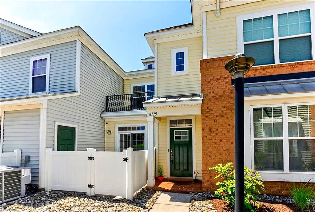 8175 Captains WAY, Norfolk — 2 bed Residential, 1,533 sqft