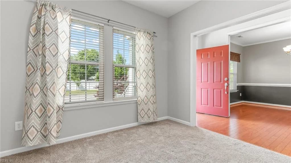 705 Creekwood DR, CHESAPEAKE VA 23323 - Photo 4
