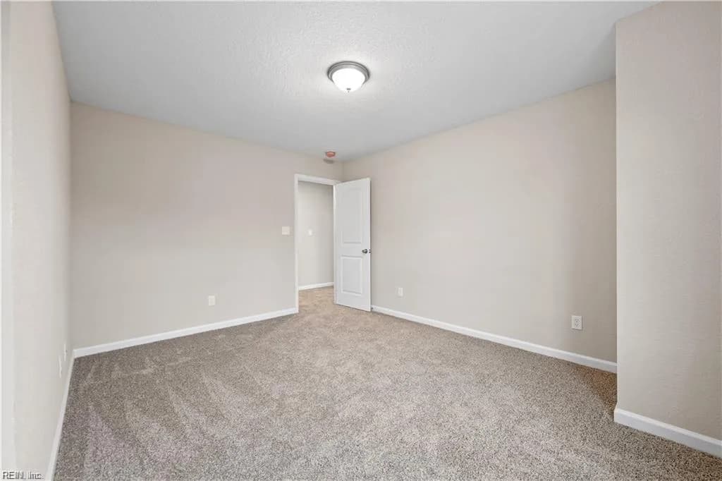 2414 Hanson AVE, NORFOLK VA 23504 - Photo 5