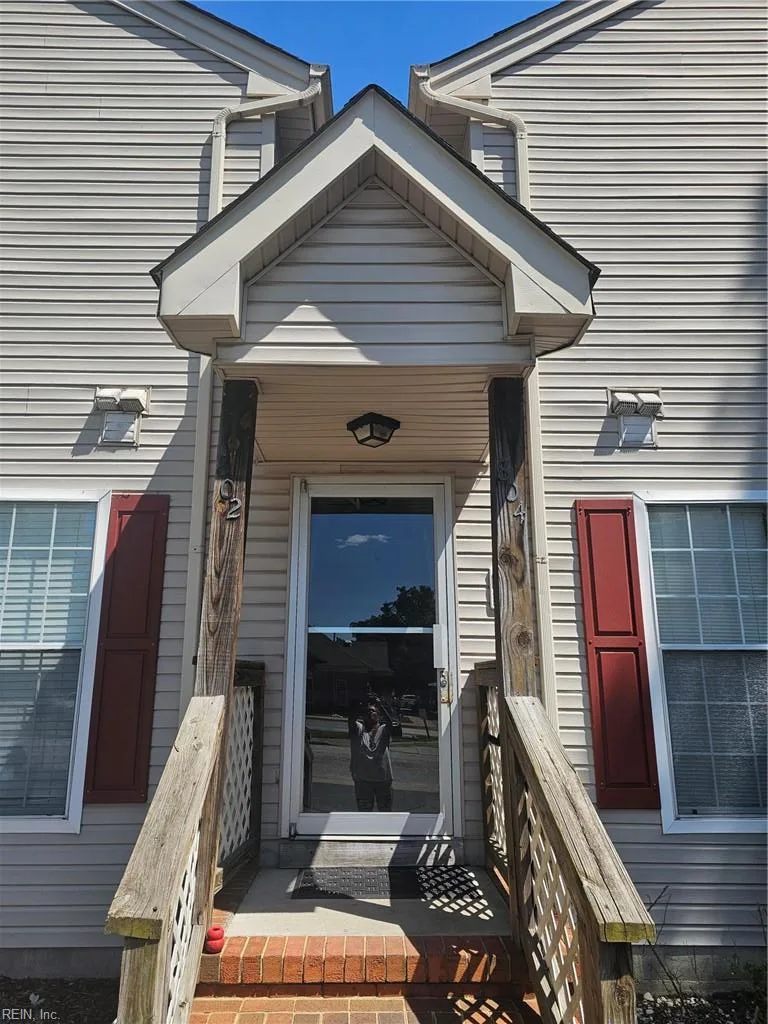 804 Newday CT, NEWPORTNEWS VA 23602 - Photo 3