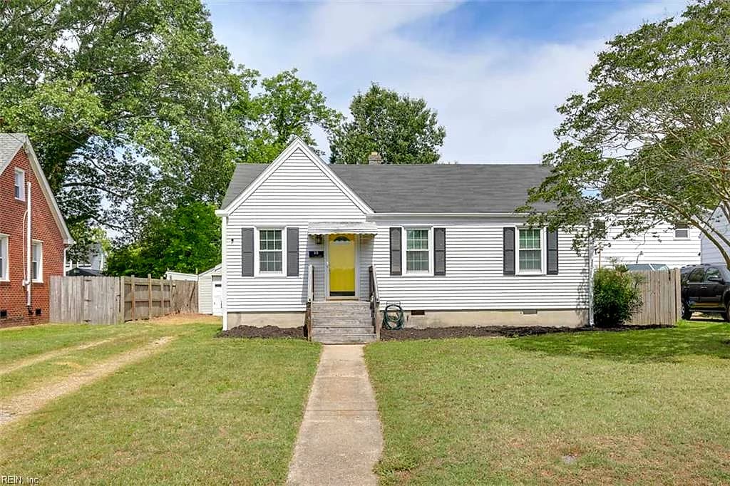 615 Lafayette TER, NEWPORT NEWS VA 23605 - Main photo