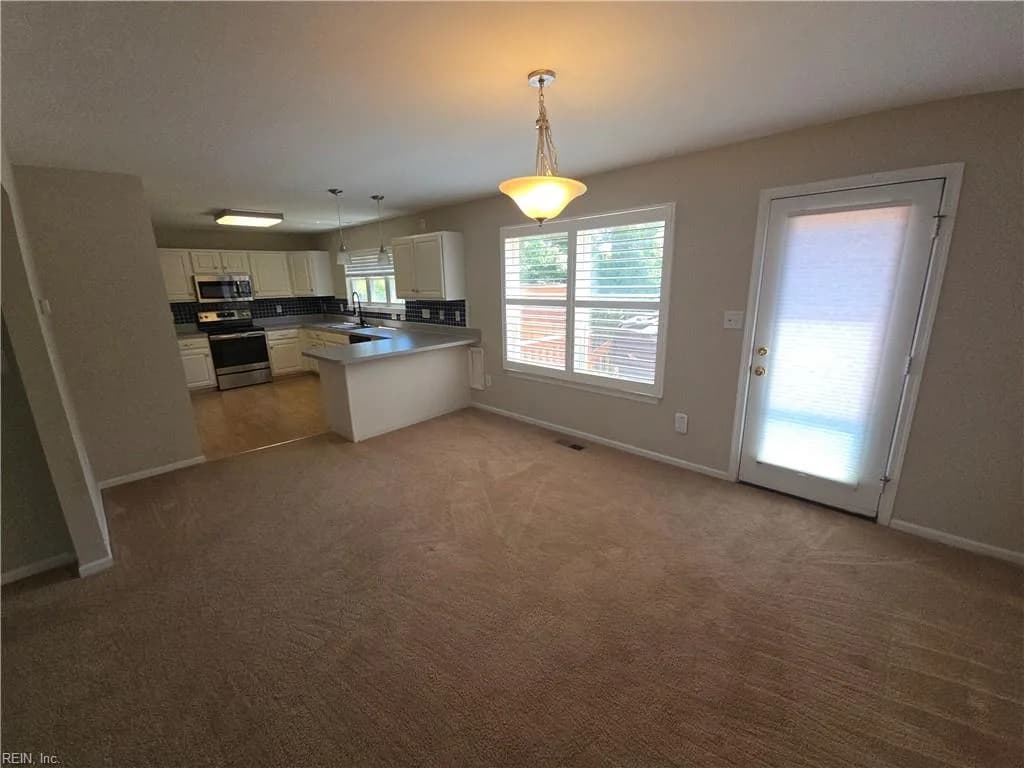 908 Terrace AVE, VIRGINIABEACH VA 23451 - Photo 5