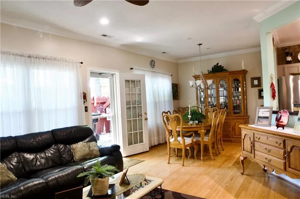 610 Station Square CT, CHESAPEAKE VA 23320 - Photo 3