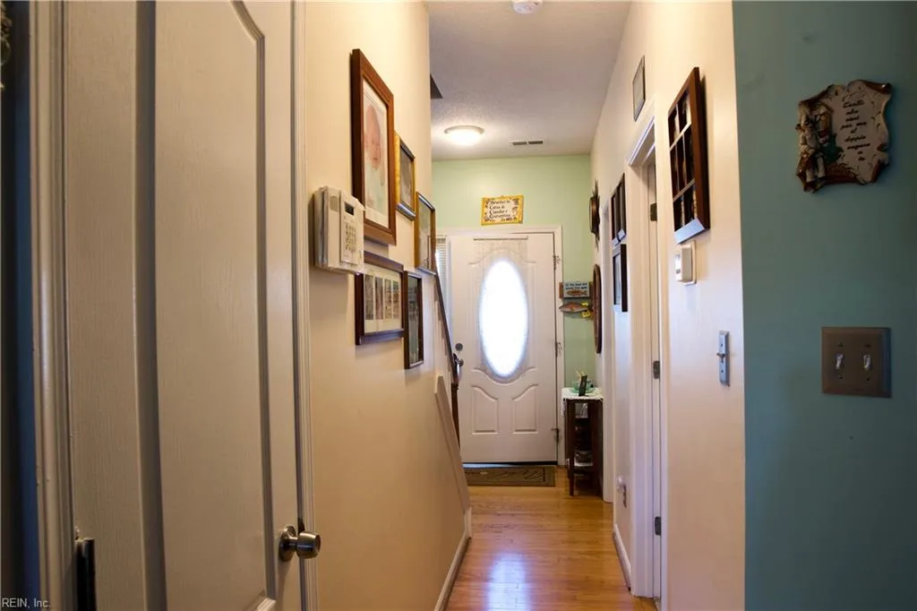 610 Station Square CT, CHESAPEAKE VA 23320 - Photo 5