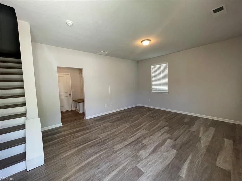 1801 Moravian WALK, CHESAPEAKE VA 23323 - Photo 4