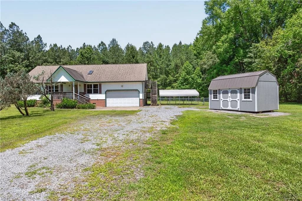 747 Silver Springs RD, SUNBURY NC 27979 - Photo 3
