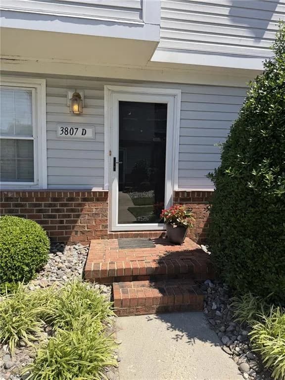 3807 Banister River RCH #D, PORTSMOUTH VA 23703 - Photo 2