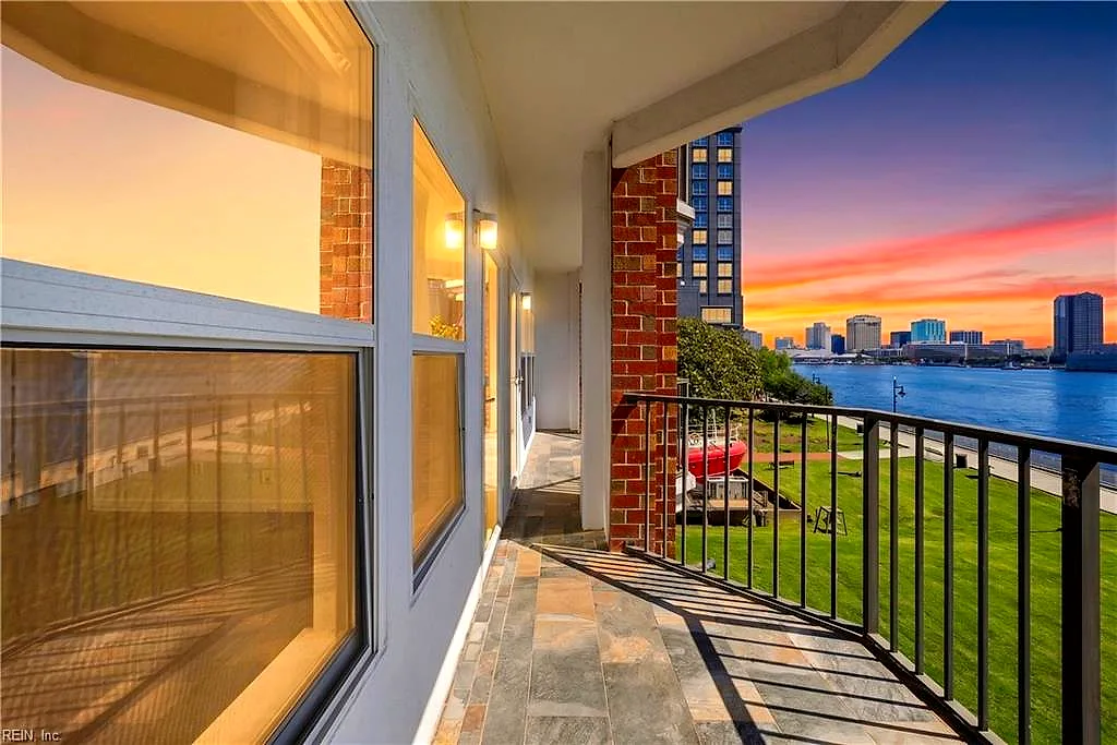 475 Water ST #302, Portsmouth — 2 bed Residential, 1,271 sqft