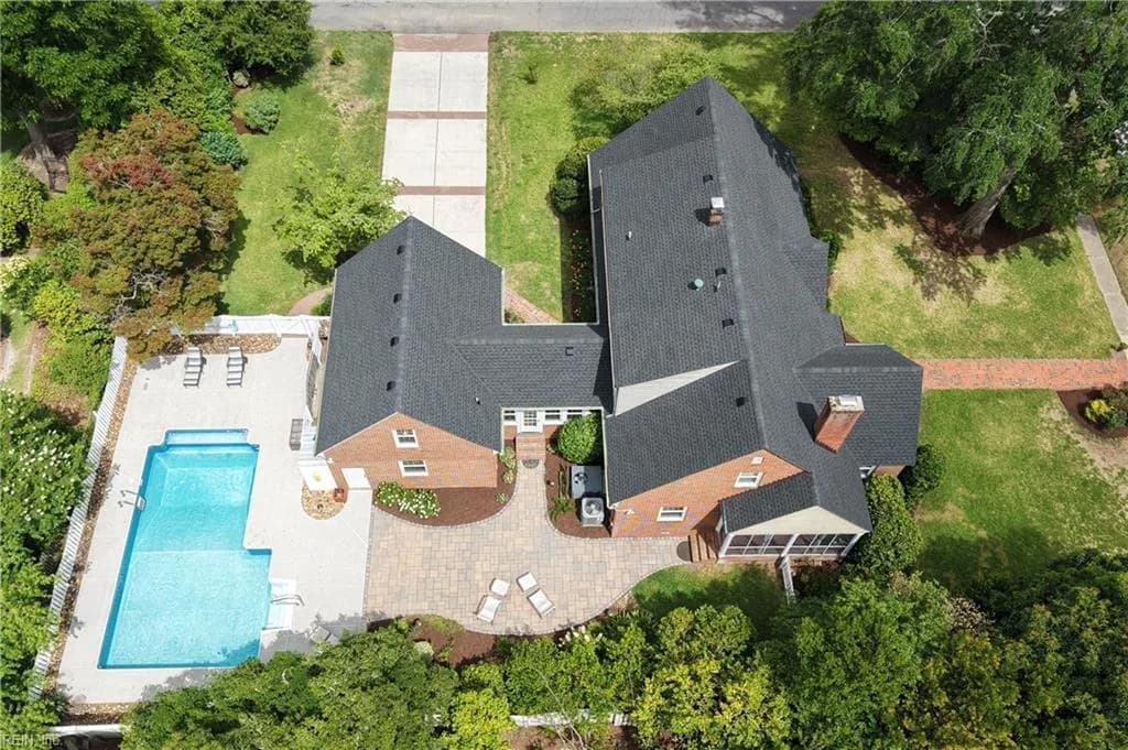 500 W Riverview DR, SUFFOLK VA 23434 - Photo 3