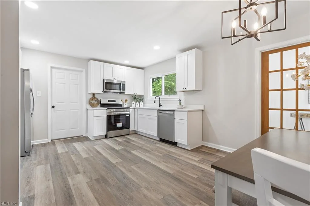 3868 Windsor Gate RD, VIRGINIABEACH VA 23452 - Photo 3