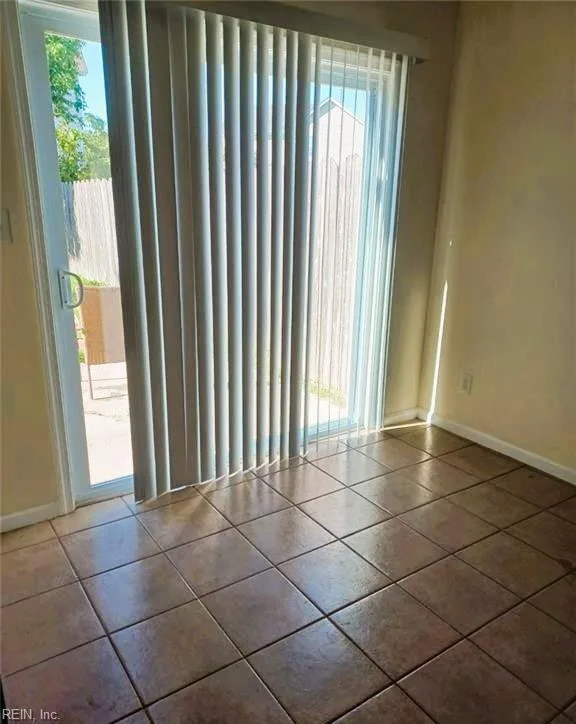 2229 Bizzone CIR, VIRGINIABEACH VA 23464 - Photo 5