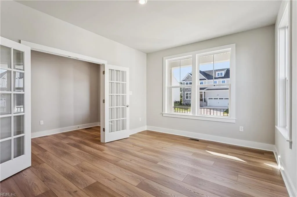 117 Robert Bruce RD, POQUOSON VA 23662 - Photo 4