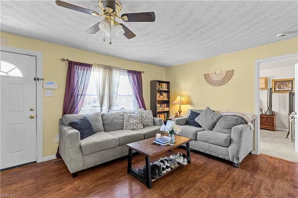125 Median CIR, PORTSMOUTH VA 23701 - Photo 5