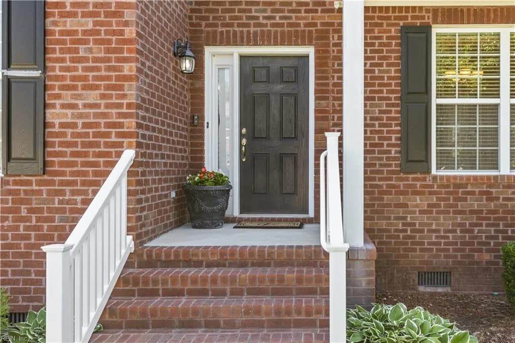 513 Telfyan DR, CHESAPEAKE VA 23320 - Photo 4