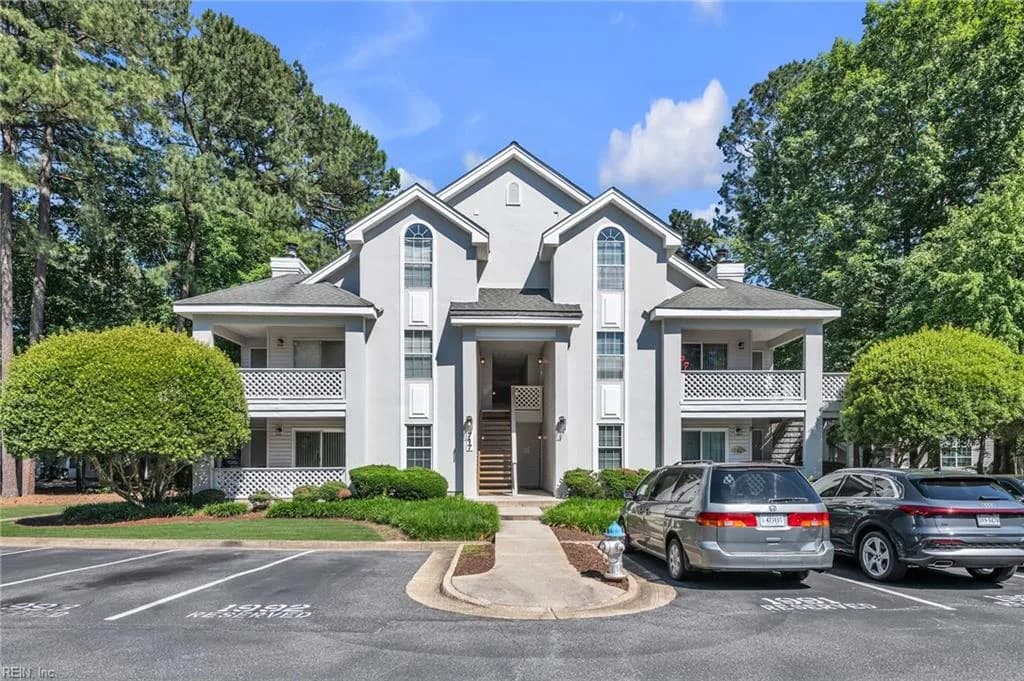 717 Inlet QUAY #H, CHESAPEAKE VA 23320 - Photo 2