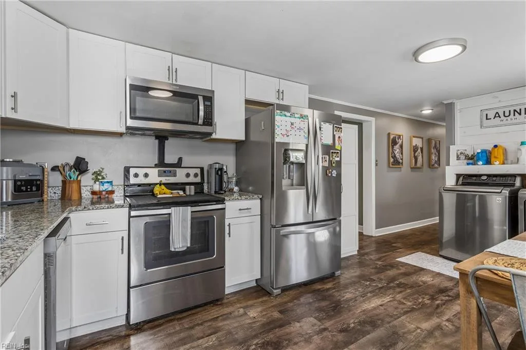 3221 Longstreet LN, SUFFOLK VA 23437 - Photo 5