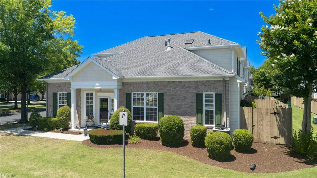 1534 Penton MEWS #32, CHESAPEAKE VA 23320