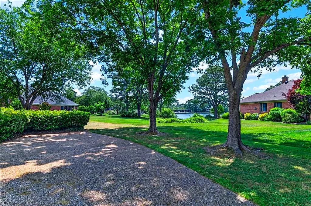 1801 SAWGRASS POINTE DR, HAYES VA 23072 - Photo 3
