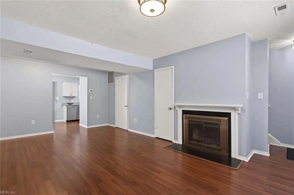 12791 Tahiska LN, NEWPORTNEWS VA 23602 - Photo 5