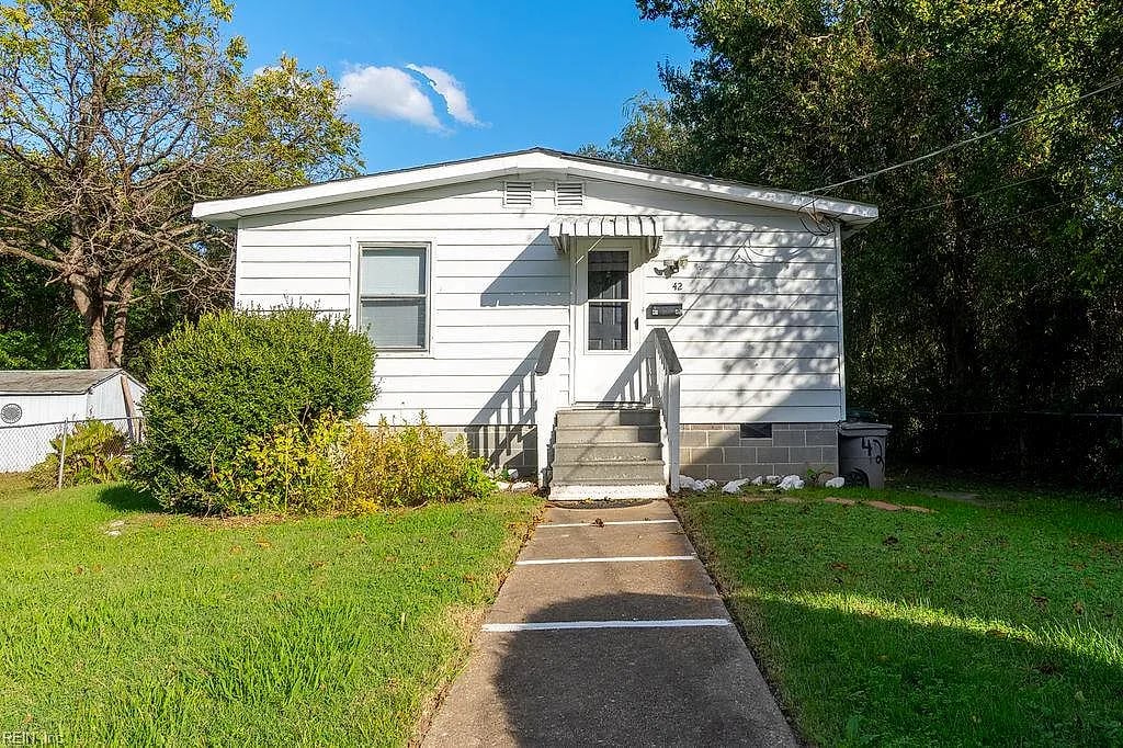 42 Fulton ST, Hampton — 3 bed Residential, 1,066 sqft