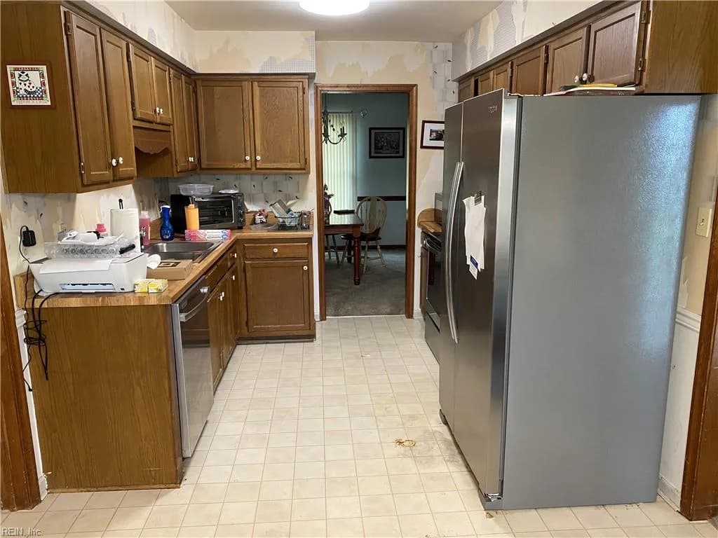 1124 Lowland Cottage LN, VIRGINIABEACH VA 23454 - Photo 3